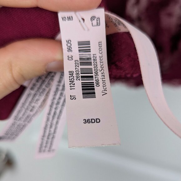 Victoria's Secret | Burgundy Lace Dream Angels Unlined Underwire Bra Size 36DD - Picture 4 of 8